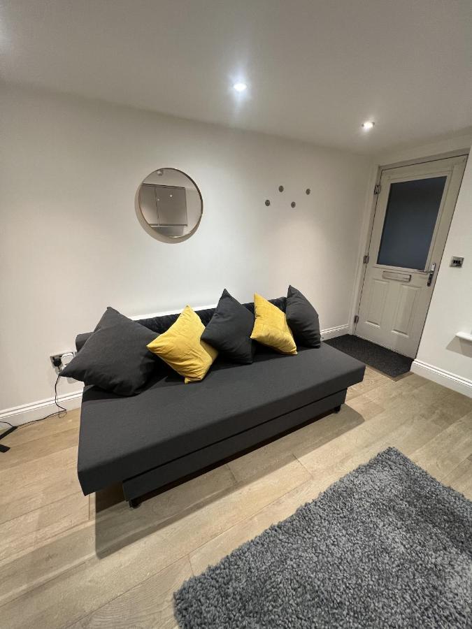 The Windsor Apartment By Gge, Brighton Beach, Sleeps 4 外观 照片